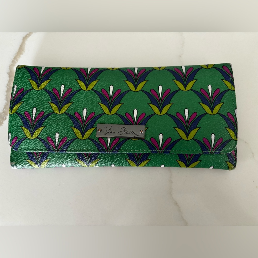 Vera Bradley Wallet Zip Around Accordion Style Green Blue Pink Unique Geometric